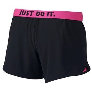 Women’s Nike Dri-Fit Phantom 2 in 1 Training Shorts Black Hyper Pink Small
